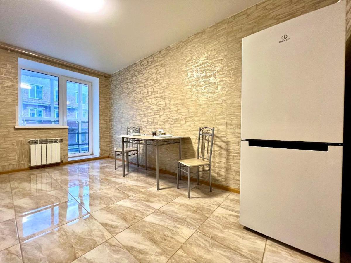 Apartpoltava Простора Однокімнатна Квартира В Новобудові, Корпусний Парк Exterior photo